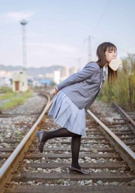 神无月的女巫动漫免费_超清神马在线观看