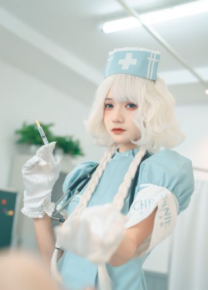 隐形的亿万富翁电影版_1080电影在线观看